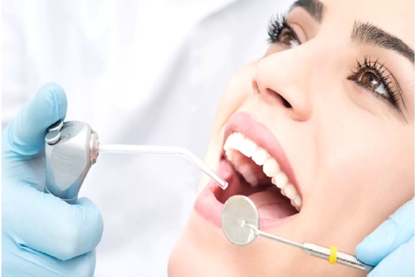 Удаление постоянного зуба  